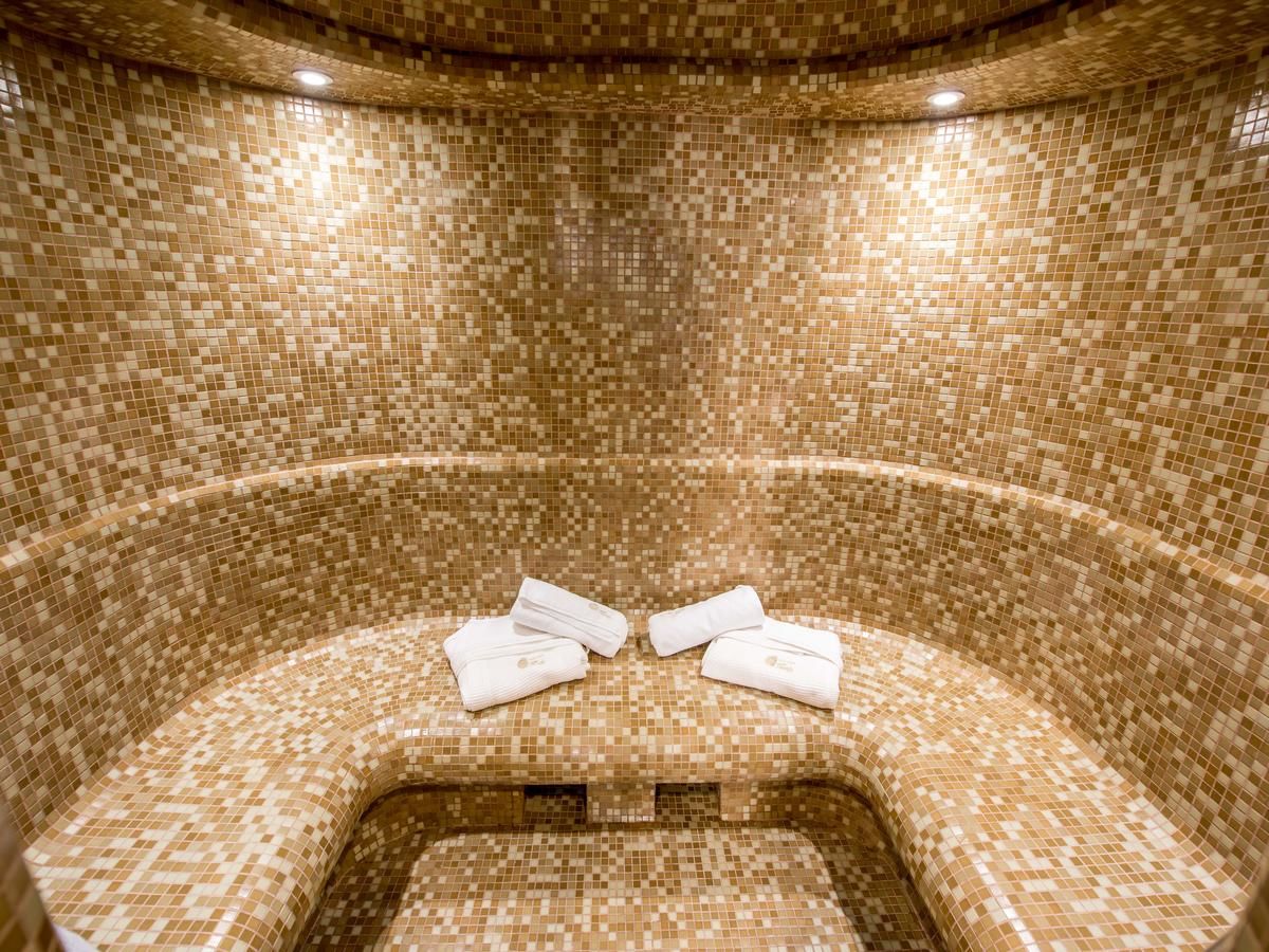 Отель Hotel & SPA Restaurant Pysanka Львов