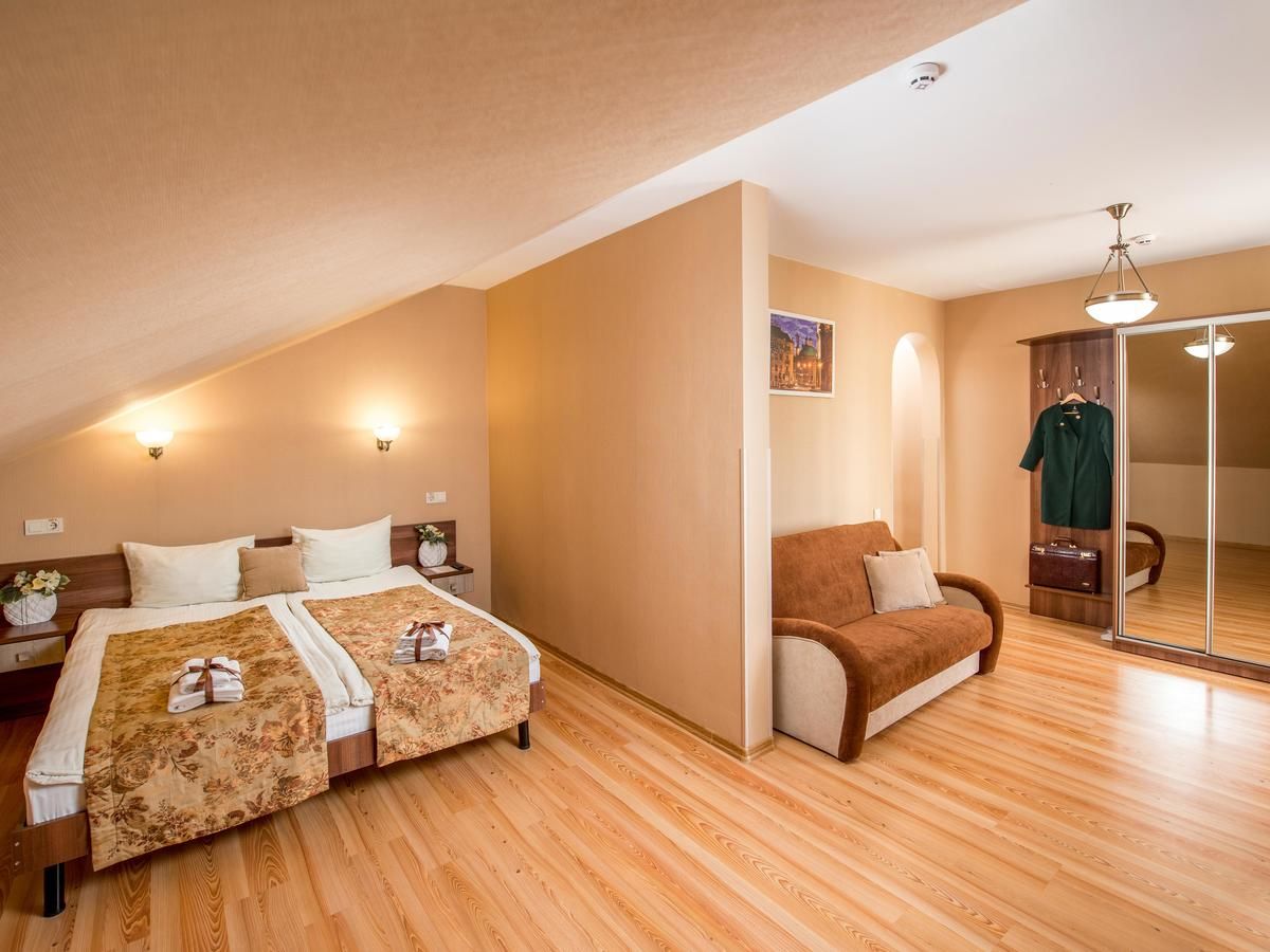 Отель Hotel & SPA Restaurant Pysanka Львов