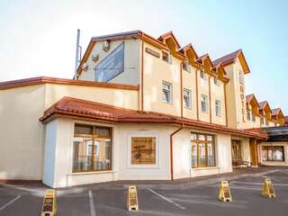 Отель Hotel & SPA Restaurant Pysanka Львов Стандартный двухместный номер с 1 кроватью-4