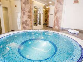 Отель Hotel & SPA Restaurant Pysanka Львов Полулюкс с балконом-11